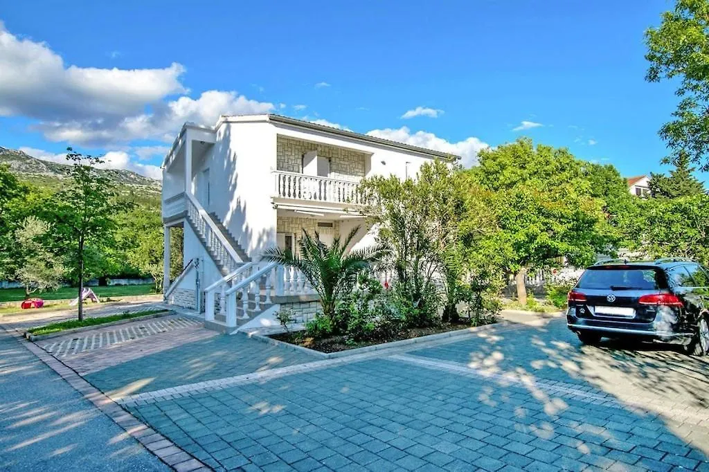 Apartment In Seline With Terrace, Near The Beach Starigrad Paklenica