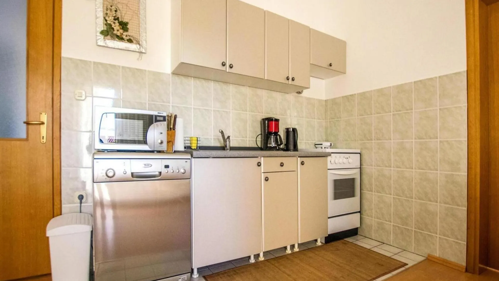 Apartment In Seline With Terrace, Near The Beach Starigrad Paklenica