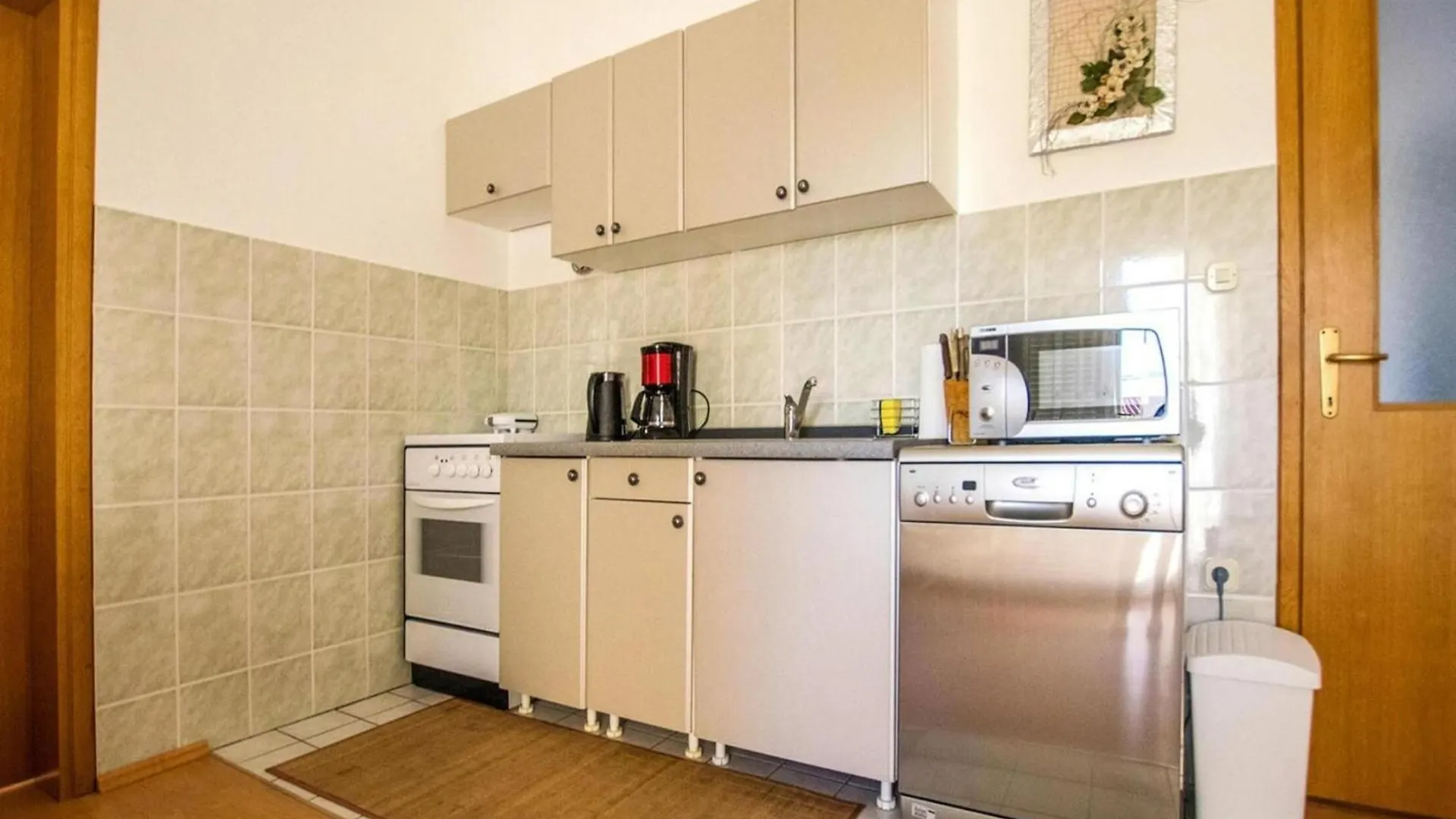 Apartment In Seline With Terrace, Near The Beach Starigrad Paklenica