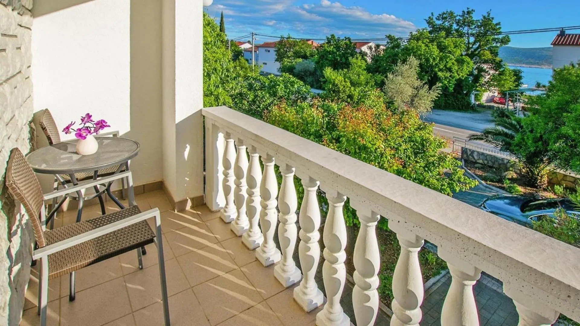 Apartment In Seline With Terrace, Near The Beach Starigrad Paklenica 0*,