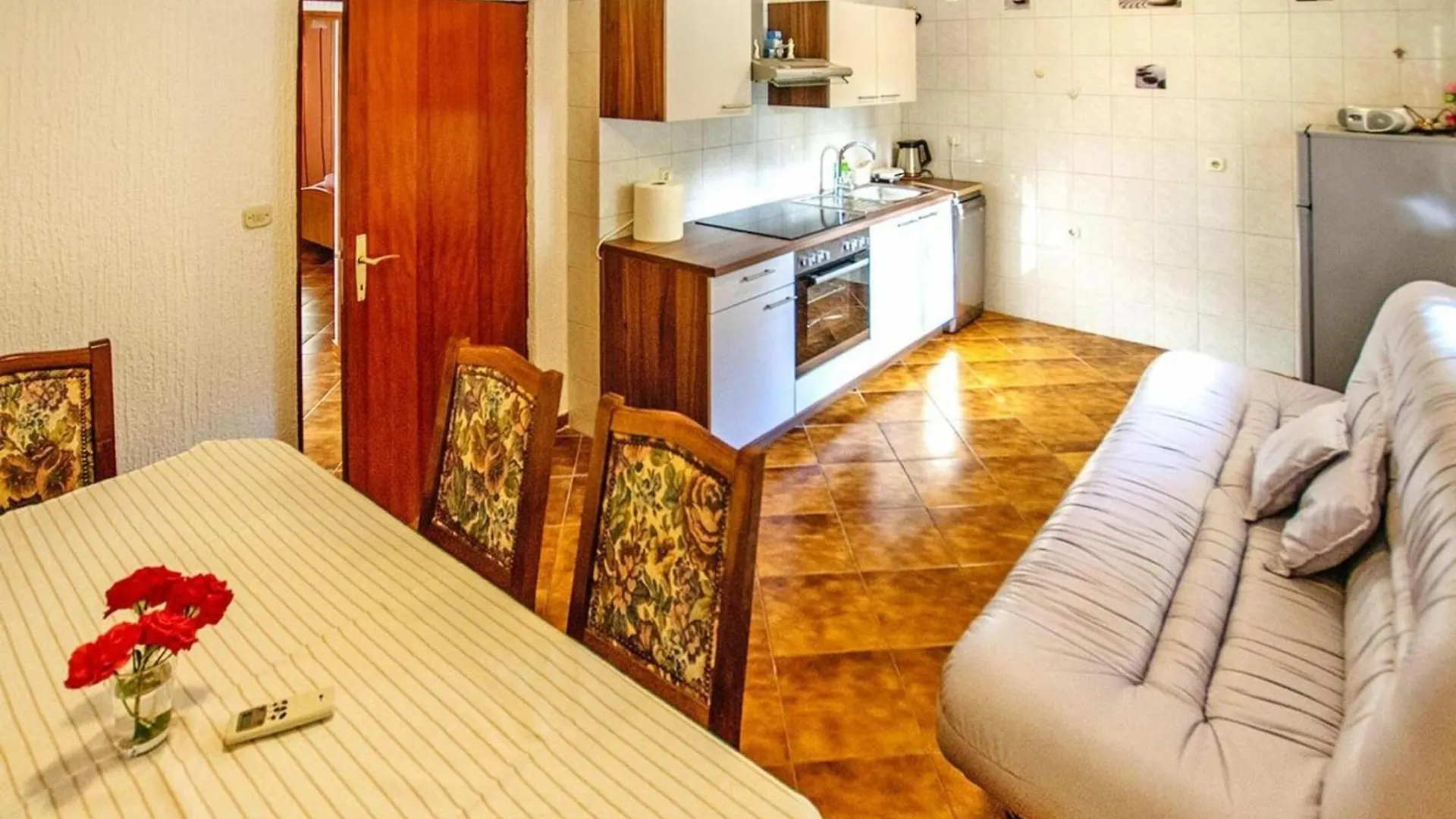 Apartment In Seline With Terrace, Near The Beach Starigrad Paklenica